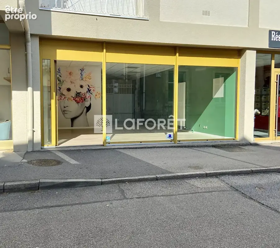 Photo Commerce à Epinal au prix de 82 500€