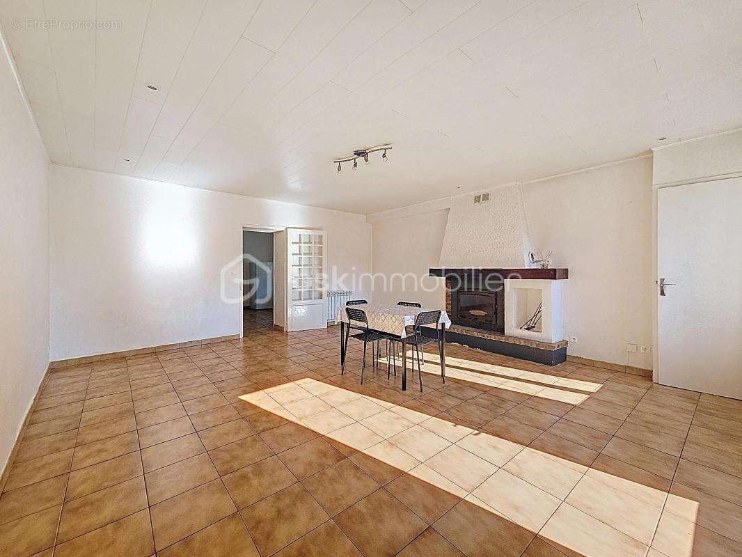 Maison à LE LOROUX-BOTTEREAU