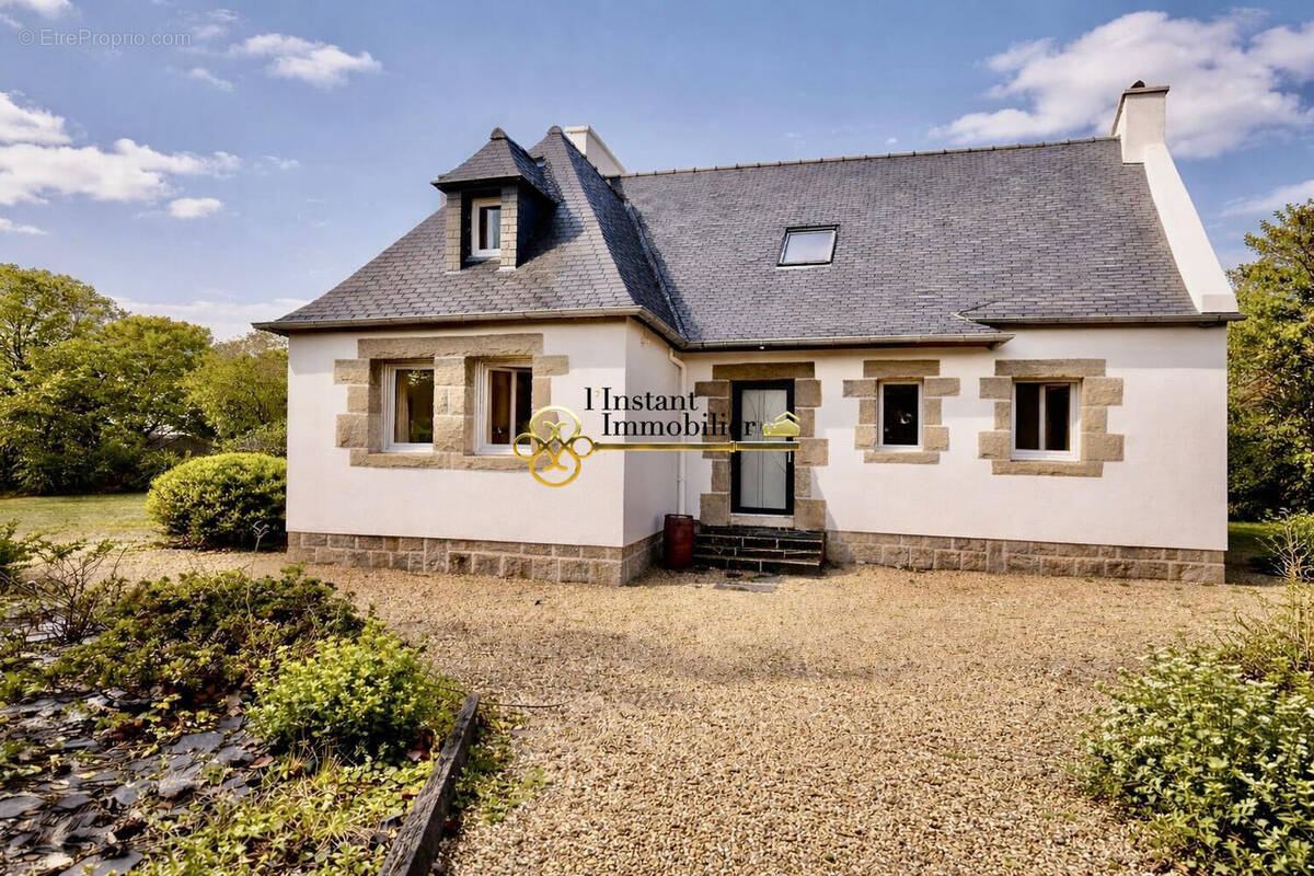 Maison à GARLAN