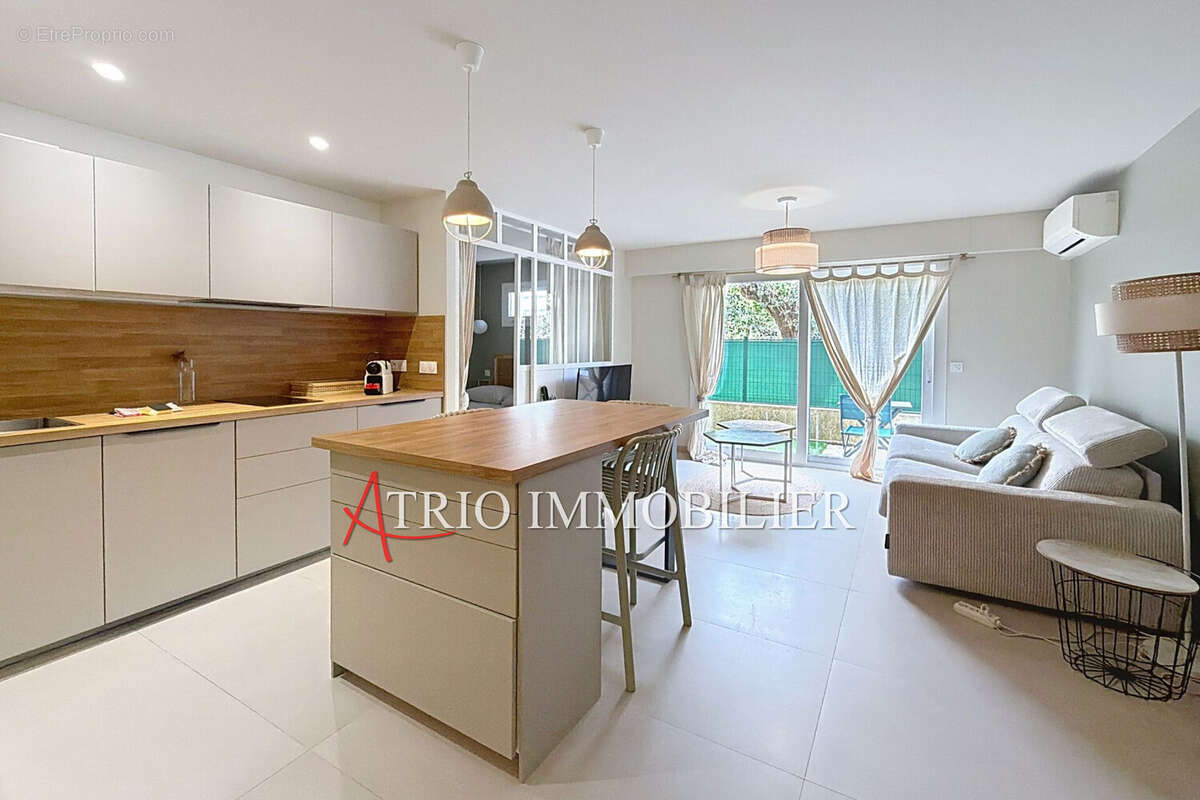 Appartement à CAGNES-SUR-MER