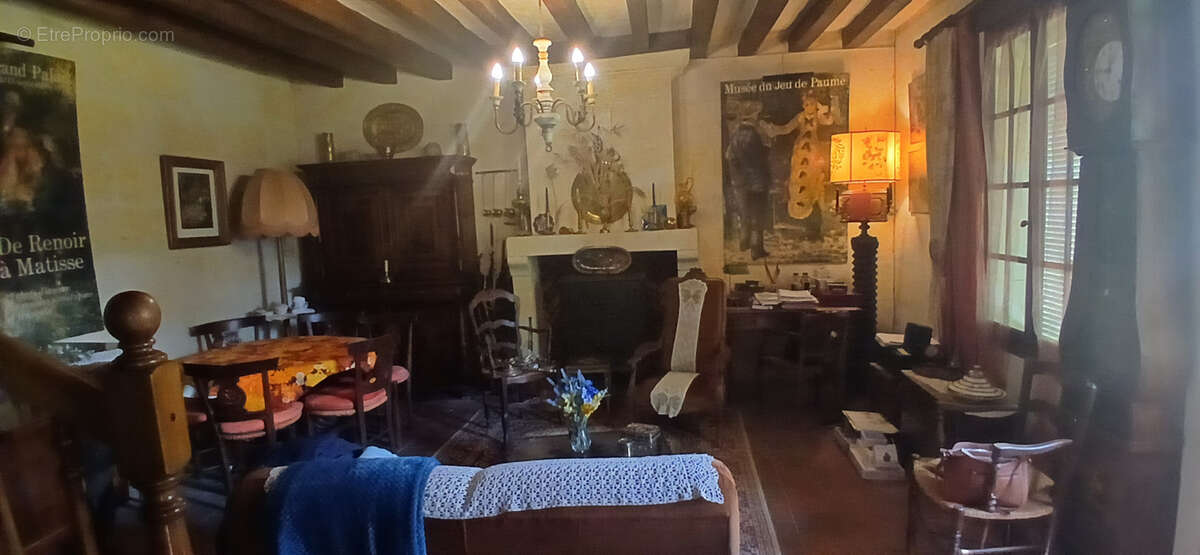 Maison à LAVENAY