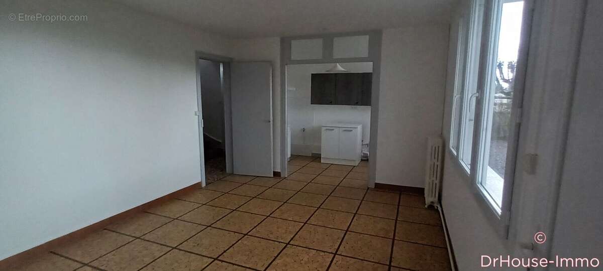 Maison à NOYANT