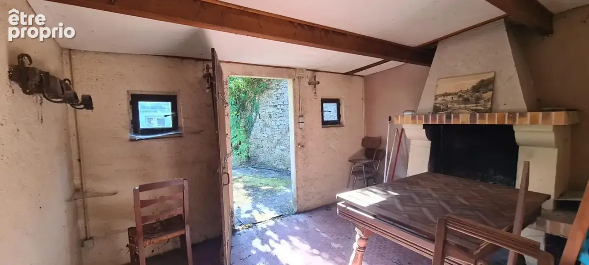 Maison Gorges Centre 8 P . 4 Chs . 174.34 M² . T 575 M² . Garage . Cave . Balcon - photo 17