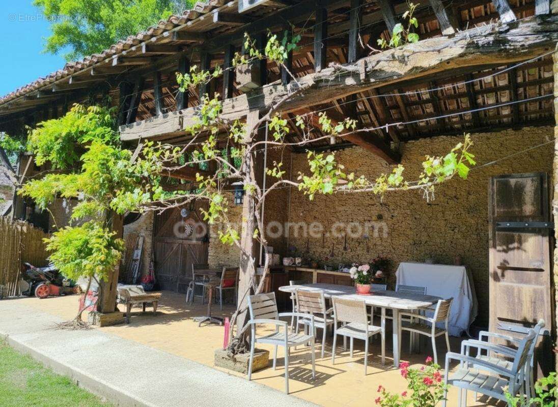  Un petit Hameau en Gascogne - photo 4