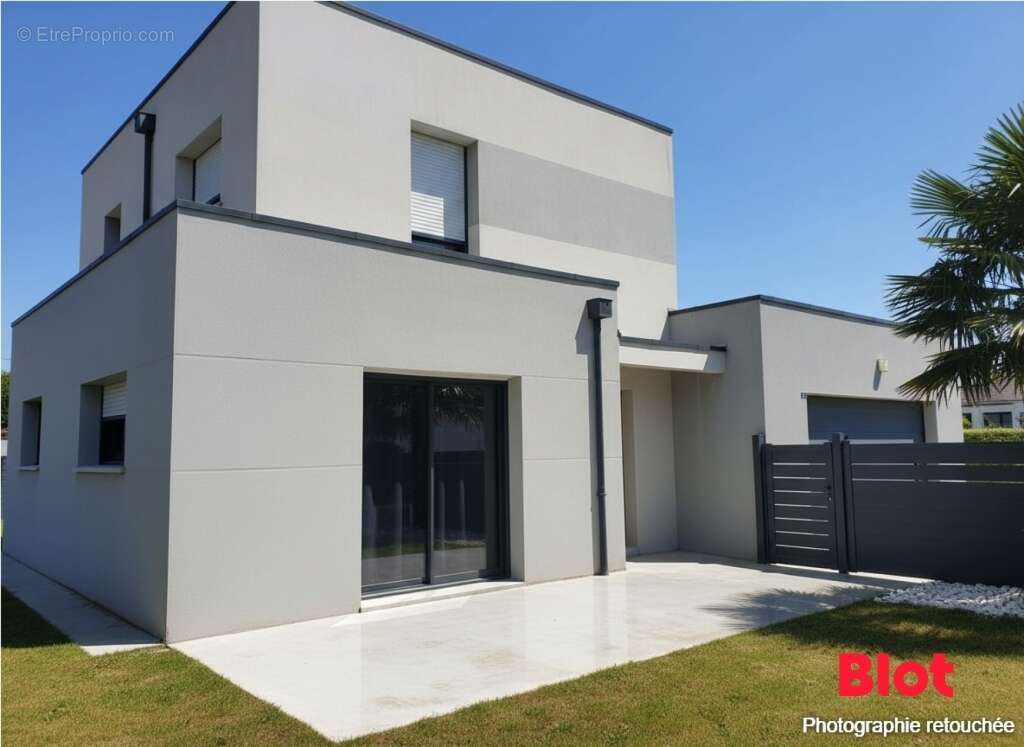 Maison à ARGENTRE-DU-PLESSIS