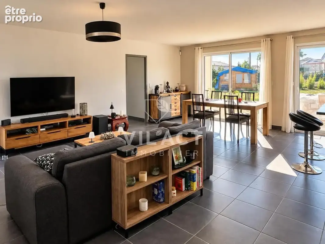 Maison 4 pièces 107 m² à vendre à Sadirac (33670) - photo 2