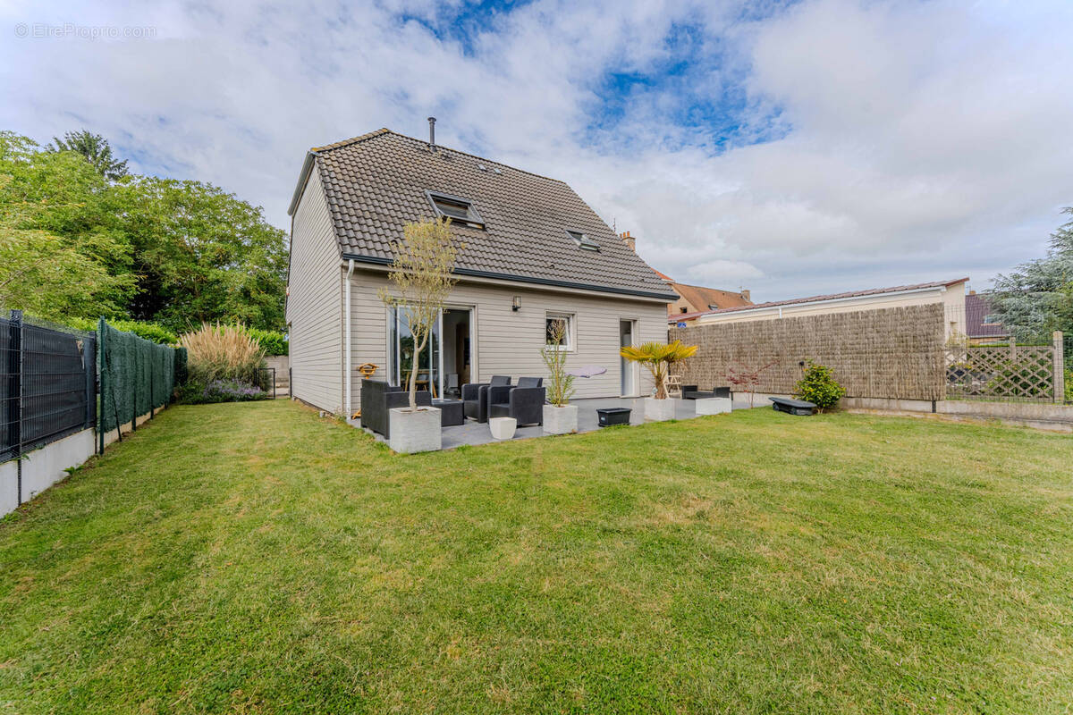 Maison à ANNOEULLIN