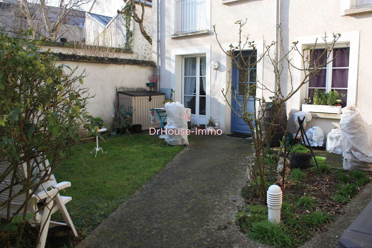 Appartement 46 m² à Nemours  - photo 35
