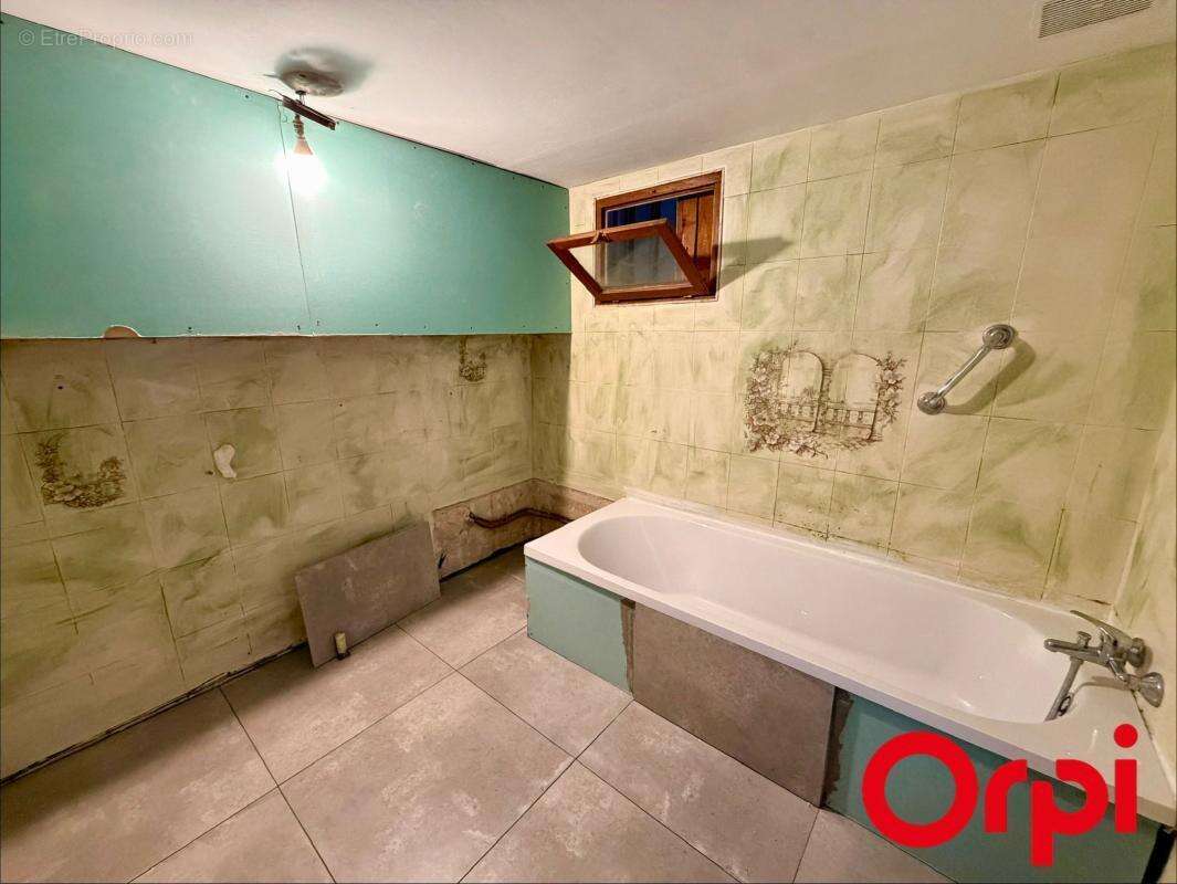 Maison familiale de 190 m² – 4 chambres – jardin 122 m² – garage 35 m² – potentiel 2 logements - la penne-sur-huveaune 13821 - photo 22