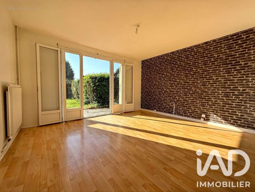 Maison 96 m² à Le Vaudreuil  - photo 2