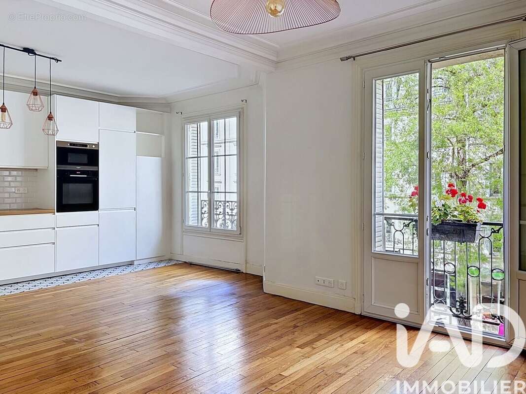 Photo 6 - Appartement à PARIS-19E