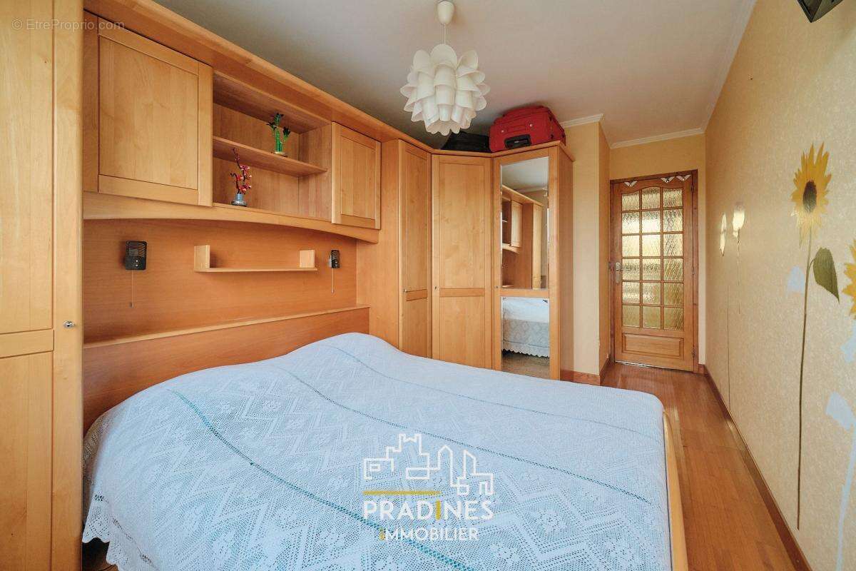 Appartement à SAINT-PRIEST