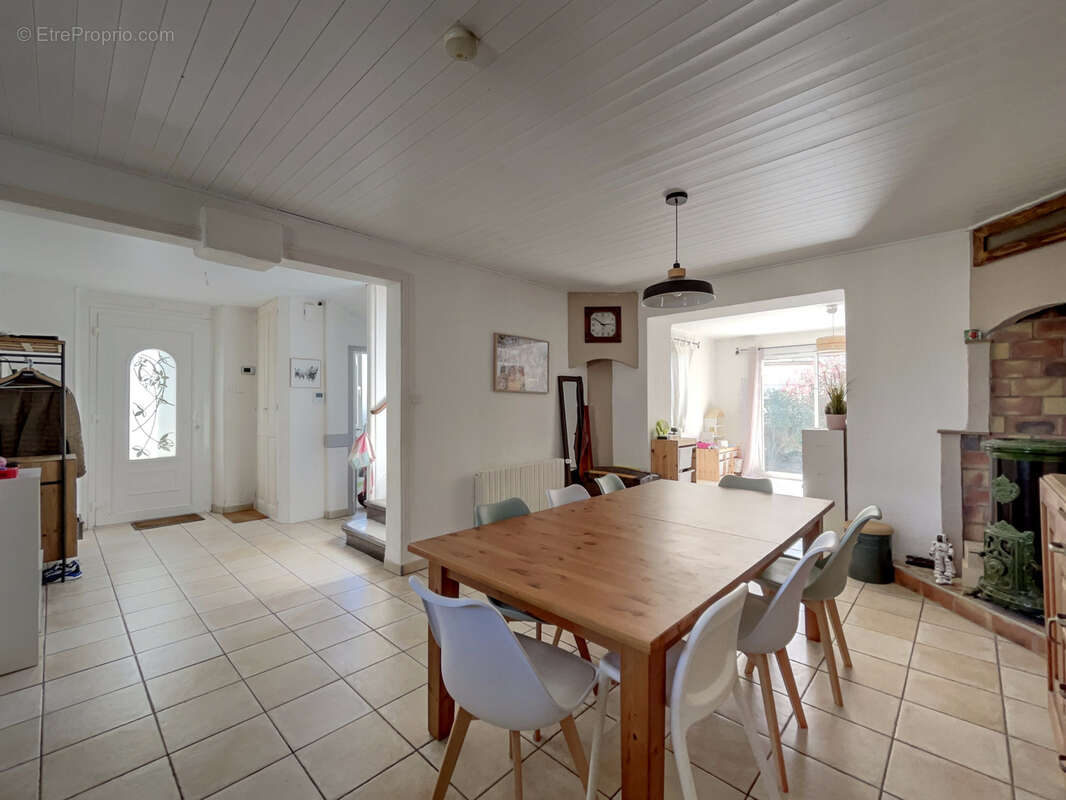 Maison à VION