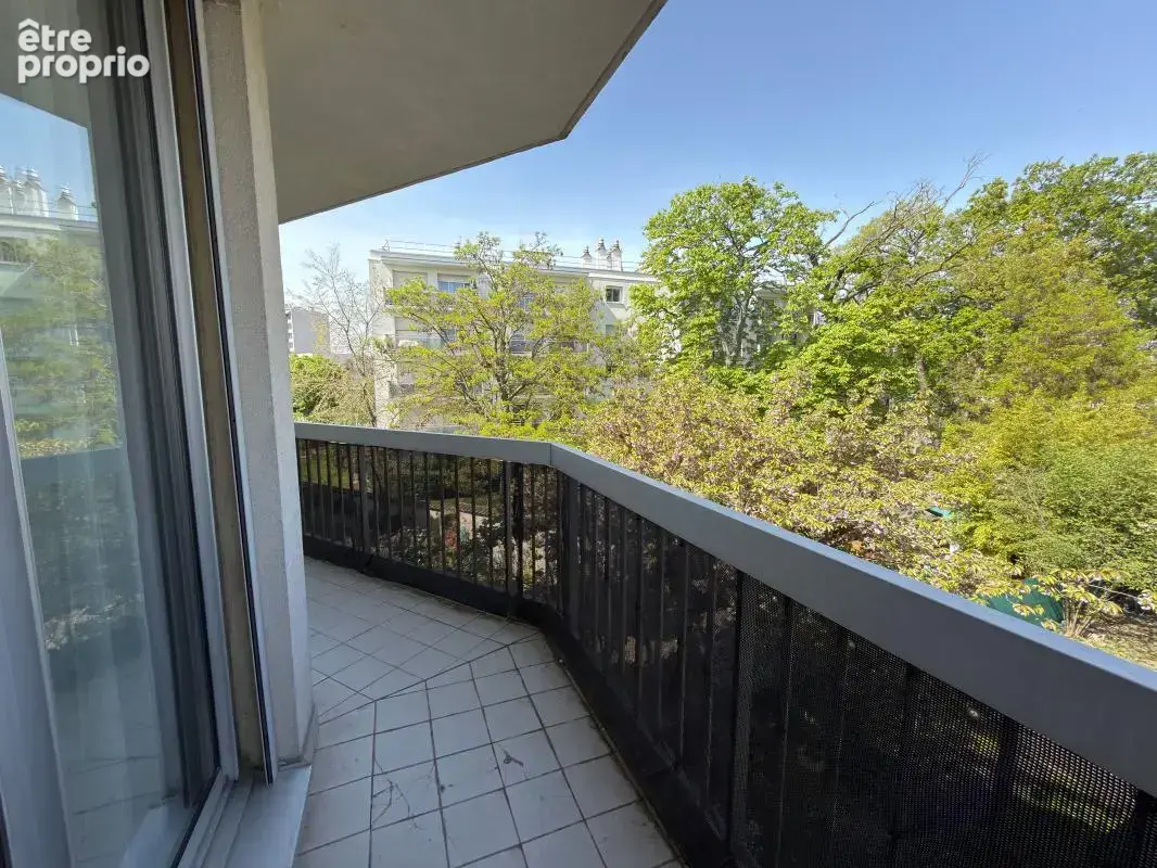 Appartement À Vendre - photo 2