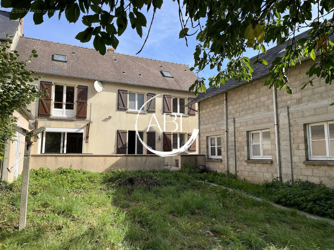 Maison à BEAULANDAIS