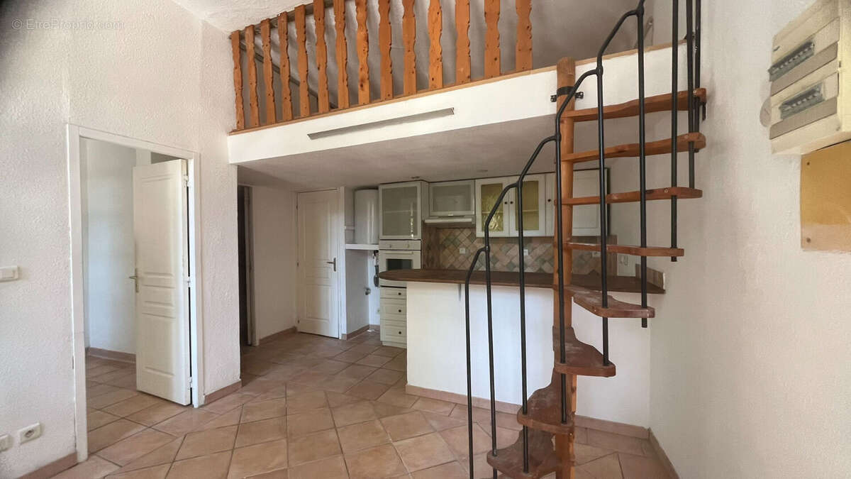 Appartement à BRIGNOLES