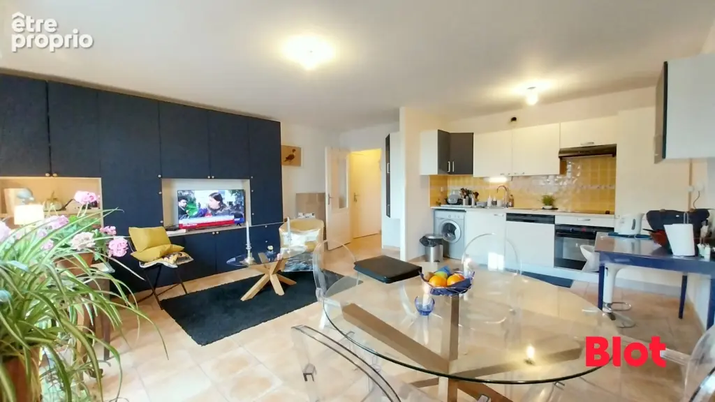 Appartement 57 m² à Saint-Jouan-Des-Guerets  - photo 2