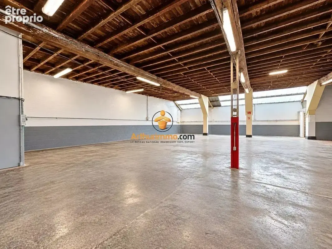 Vente Bureau-local Tarbes(65000) 160 000ï¿œ - photo 3