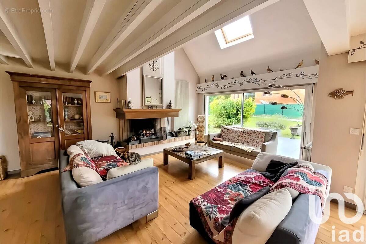 Photo 1 - Maison à SAINT-FUSCIEN