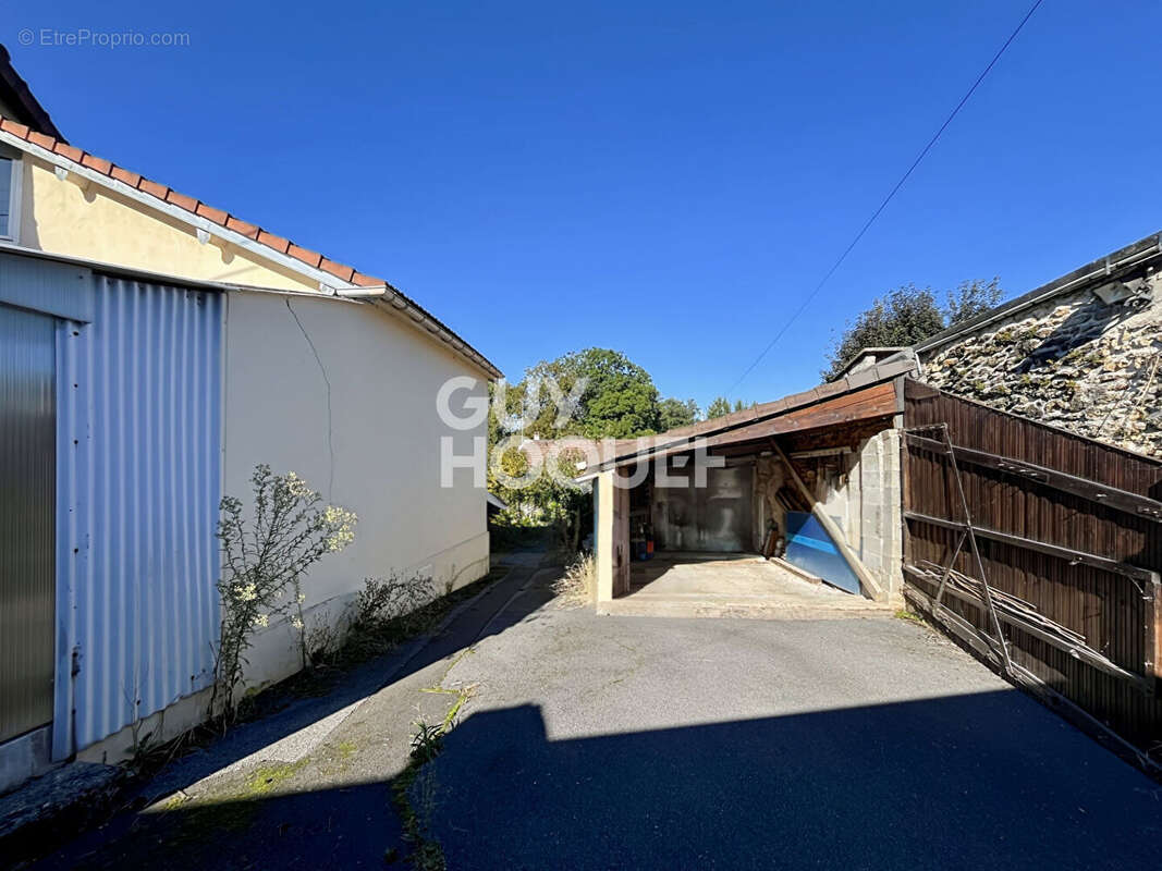 Maison à TOURNAN-EN-BRIE