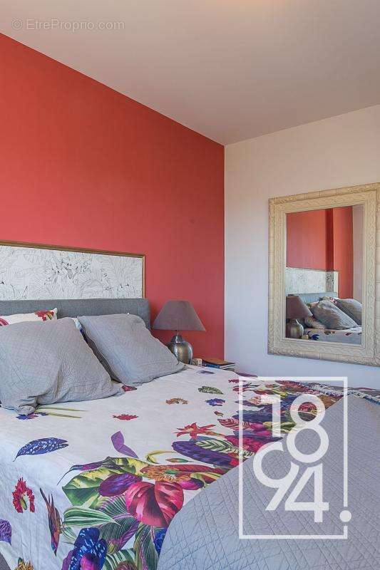 Appartement à MARSEILLE-4E