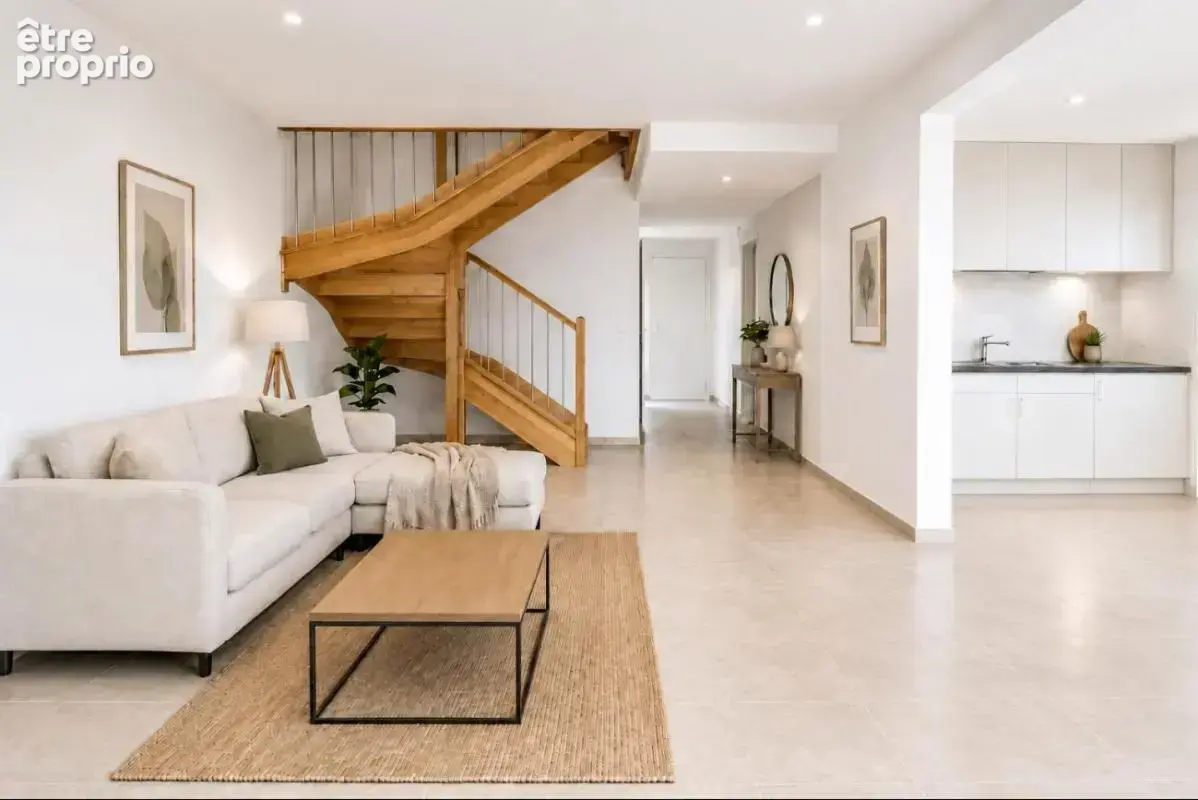 Maison T4 DUPLEX de 92m² à Dompierre-sur-Mer - photo 2