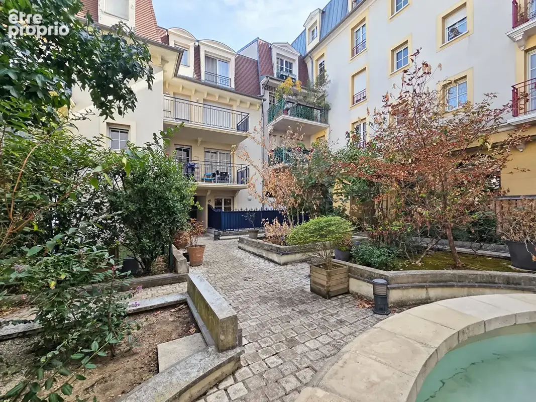 Photo Appartement à Le Plessis-Robinson au prix de 285 000€