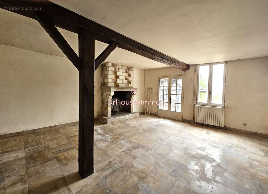 Maison à GERAUDOT