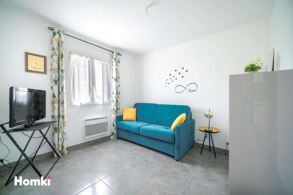 Maison à SAINT-VICTOR-LA-COSTE