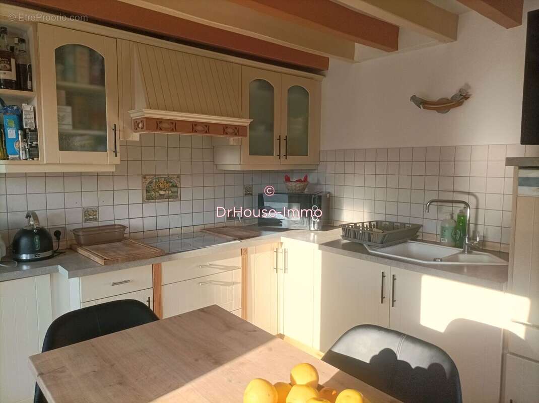 Maison à LA SELLE-SUR-LE-BIED