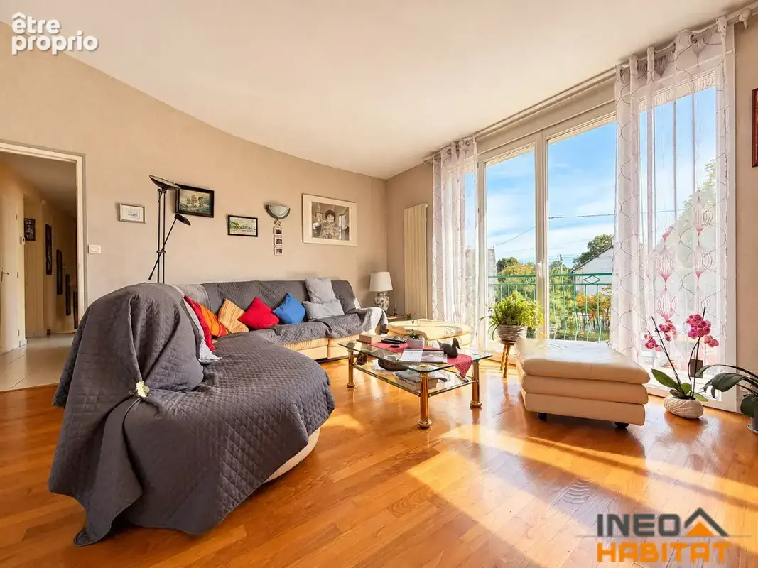 Maison 5 pièces - 4 chambres - Terrain de 2 780 m² - Au calme - photo 6