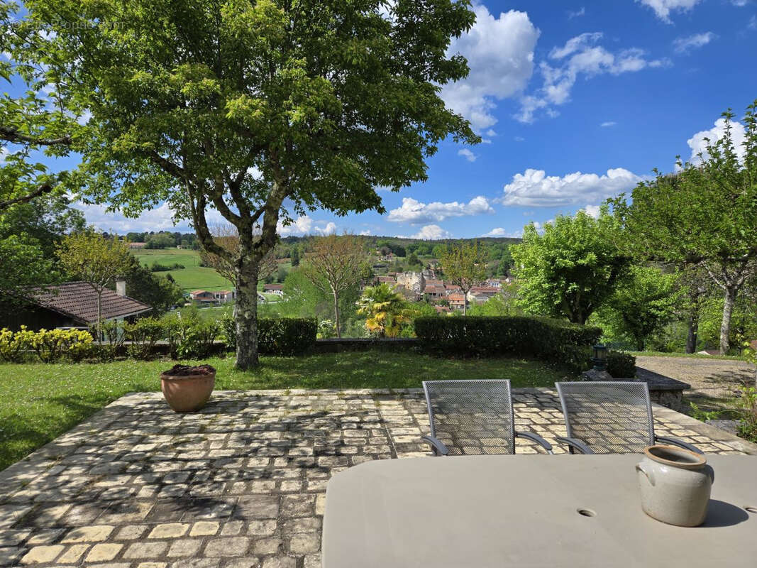 Maison à VILLAMBLARD