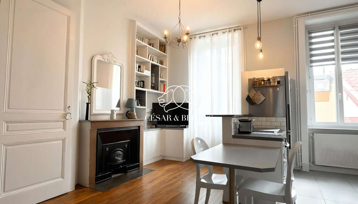 Appartement à LYON-6E