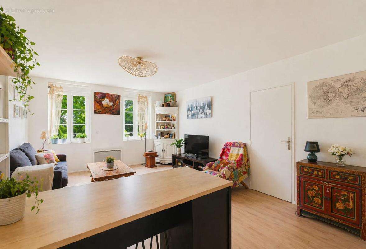 Appartement à LATRESNE