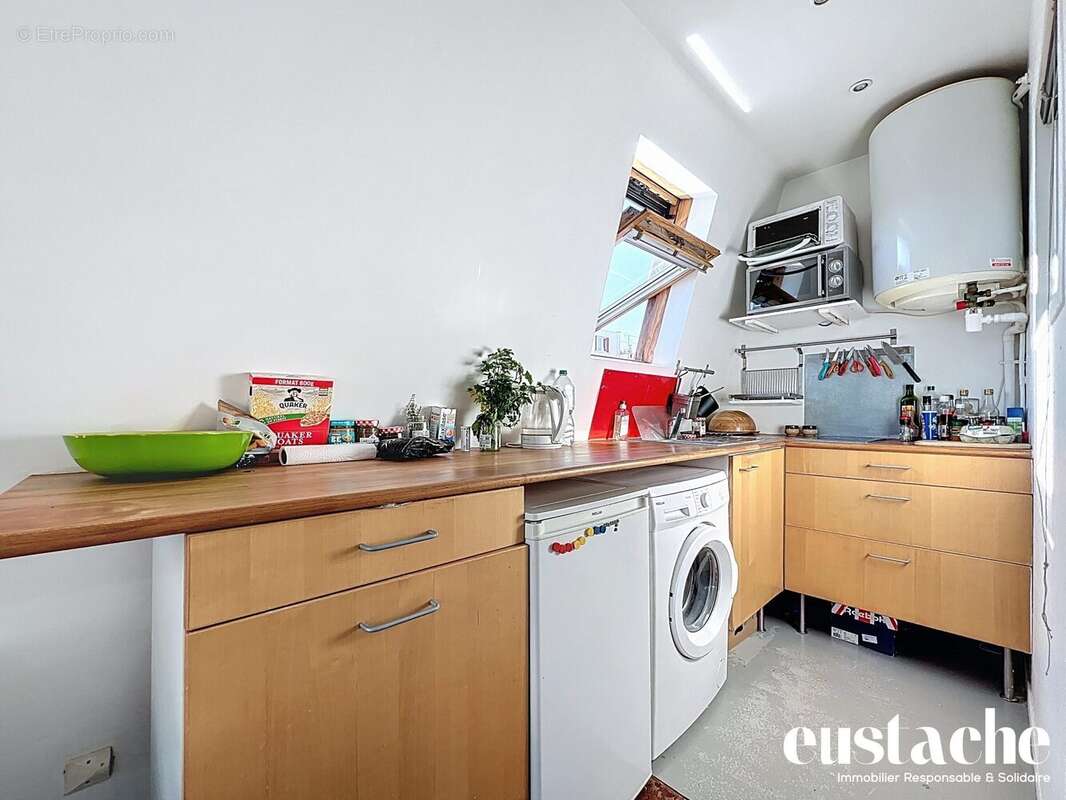 Appartement à PARIS-10E