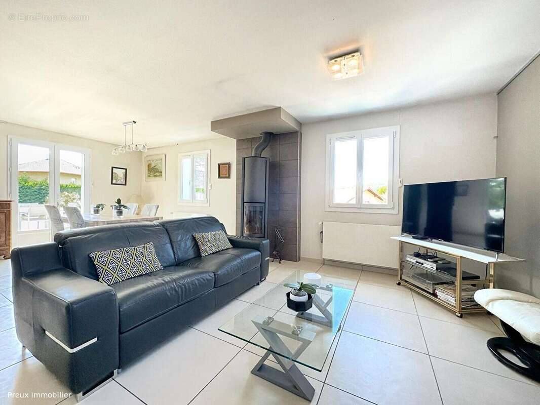 Maison 146 m² à Sillingy  - photo 6