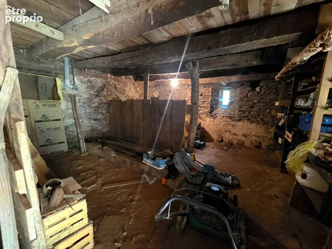 Maison de caractère en pierres dans un hameau calme - photo 21