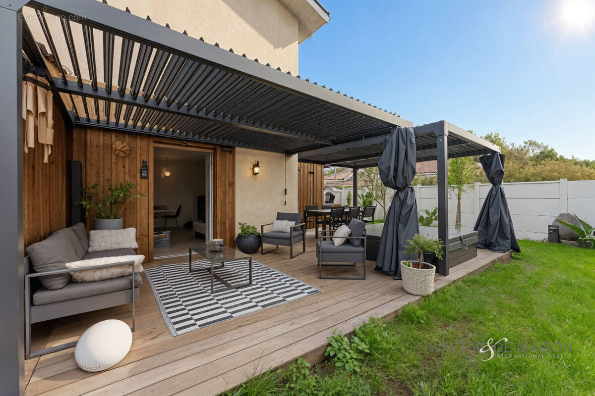 Maison à GUJAN-MESTRAS