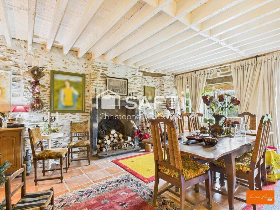 Maison 150 m² à Saint-Aignan-De-Couptrain  - photo 8