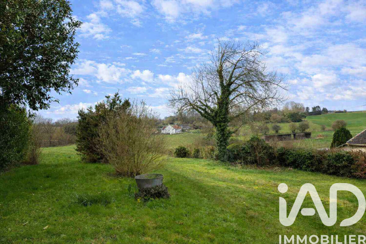 Photo 9 - Maison à ETREPAGNY