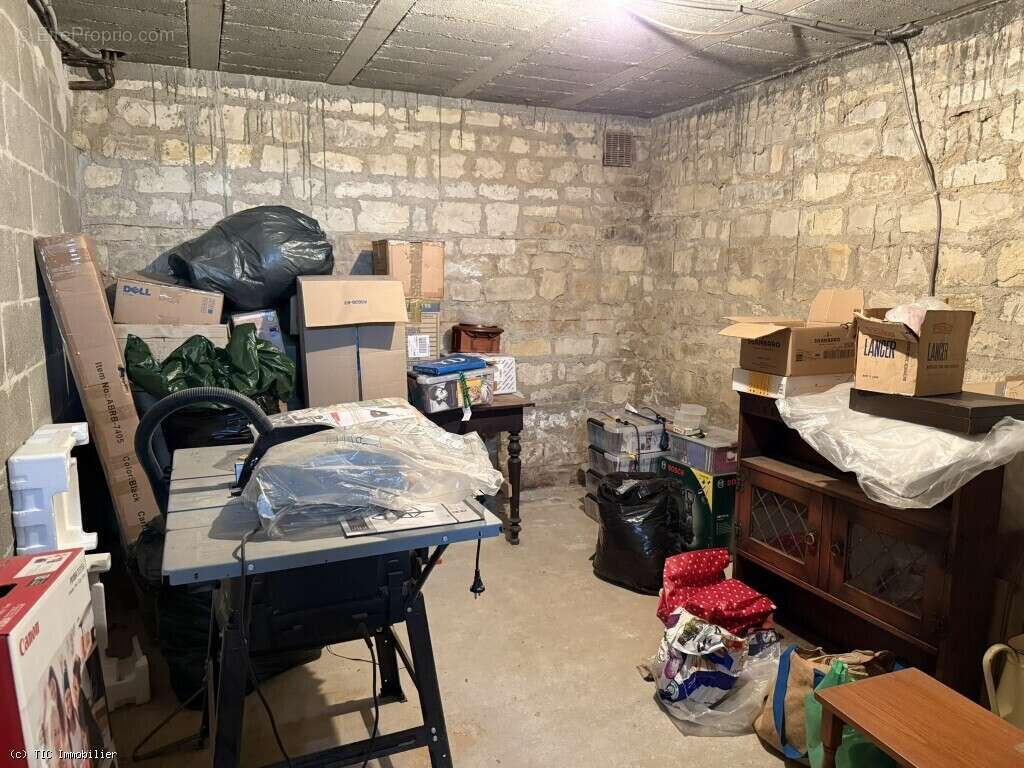Exclusif : Grande Maison de Famille Dans le Village Médiéval de Verteuil-Sur-Charente - photo 25