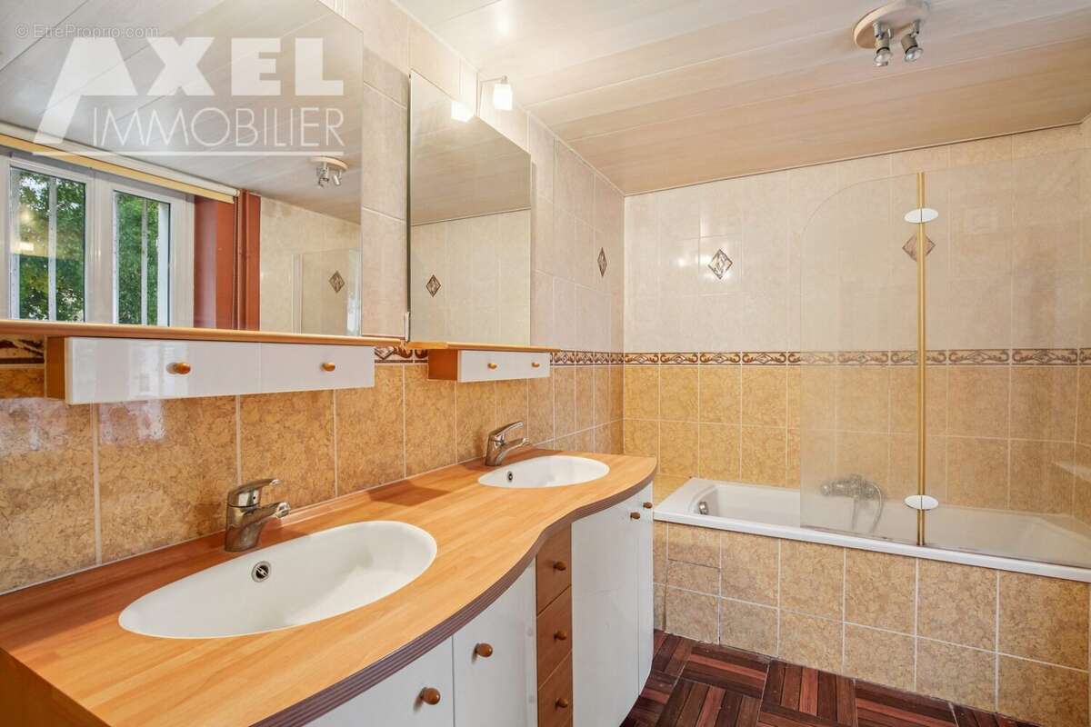 Maison à BOIS-D&#039;ARCY