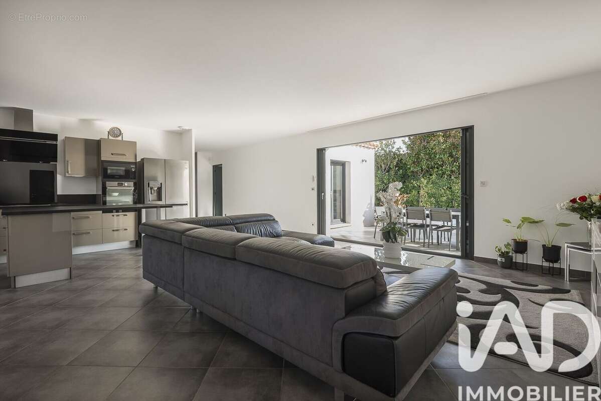 Photo 4 - Maison à VENTABREN