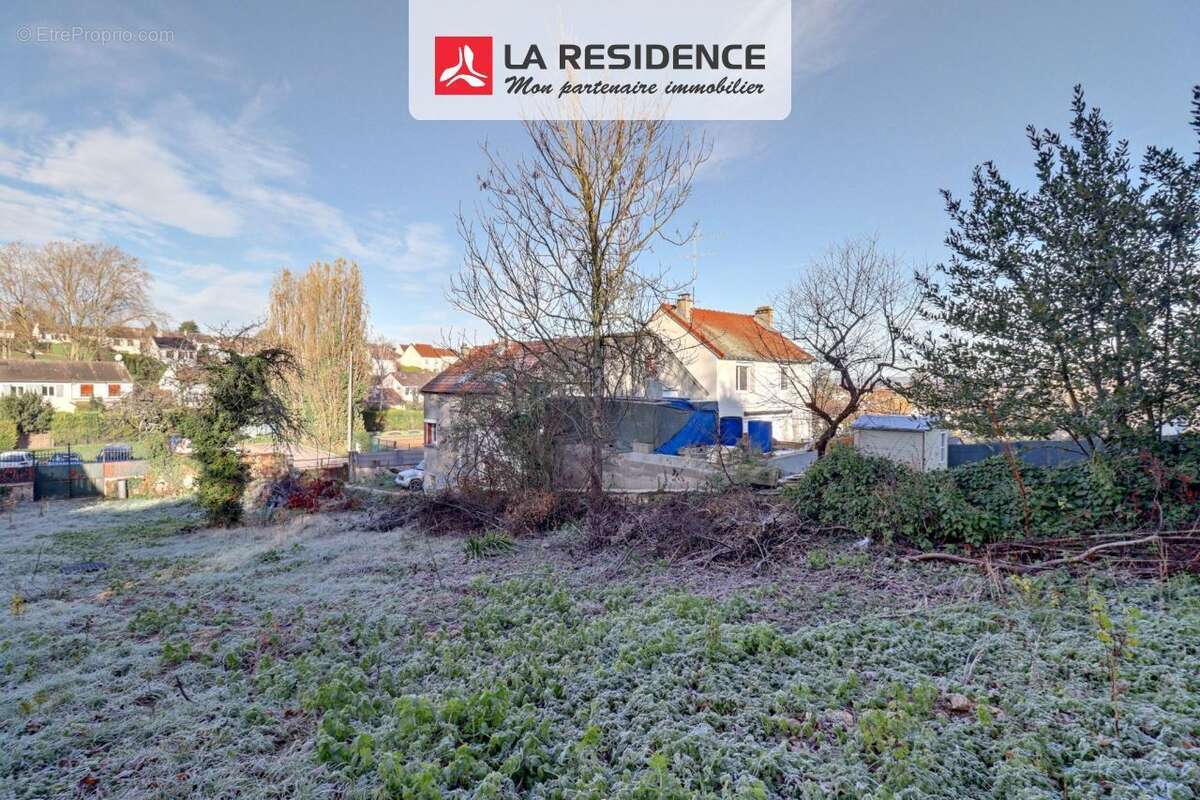 Terrain 501 m² à Ecquevilly  - photo 3