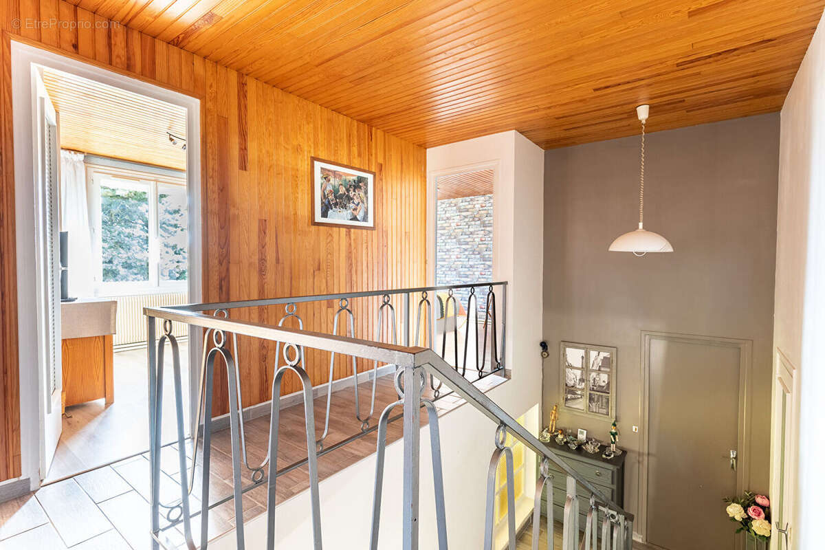 Maison 171m² à verrières-le-buisson - photo 8