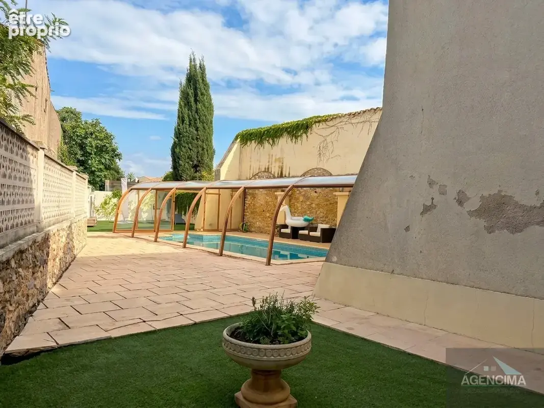 Photo Maison à Pomerols au prix de 696 000€