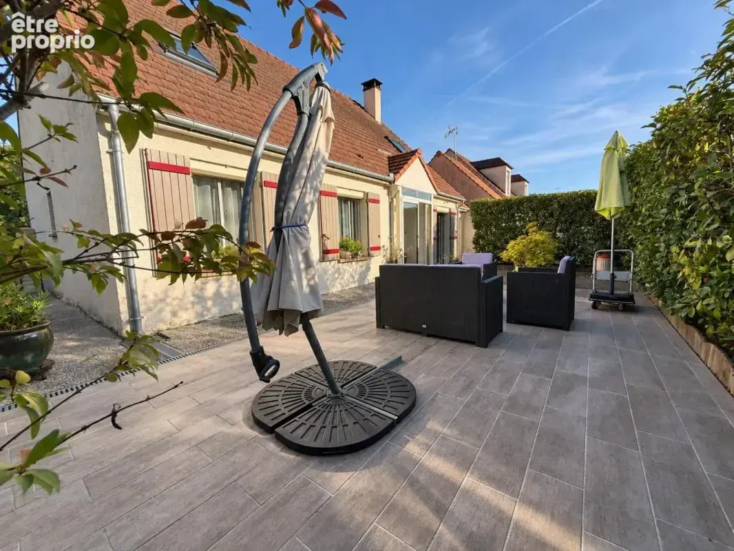 Maison à VERNEUIL-EN-HALATTE