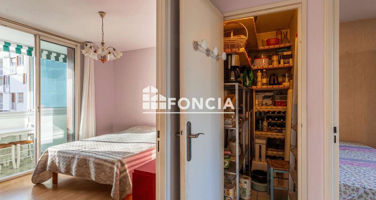Appartement à LA VALETTE-DU-VAR