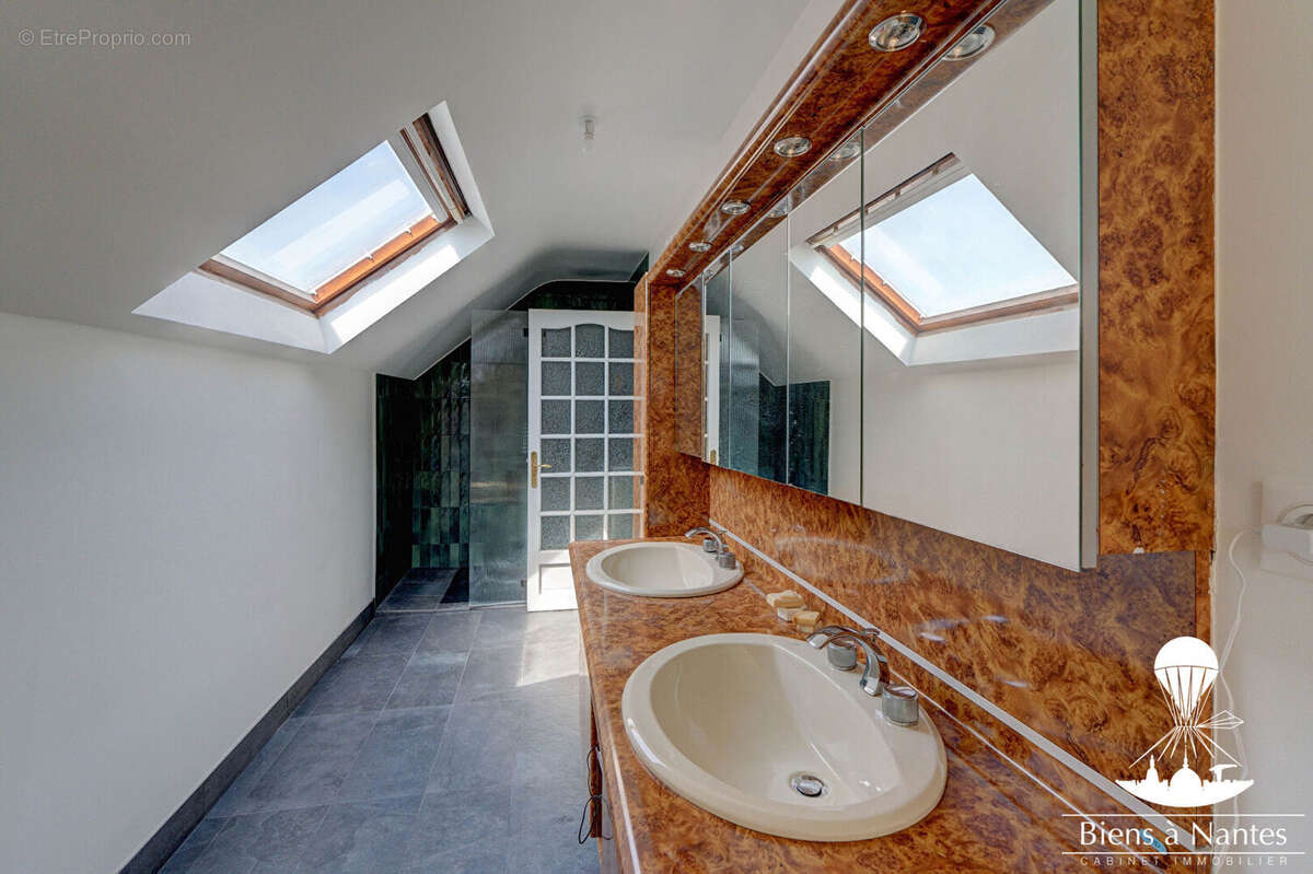 Appartement à NANTES