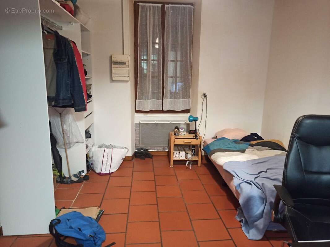 Appartement à SOUAL